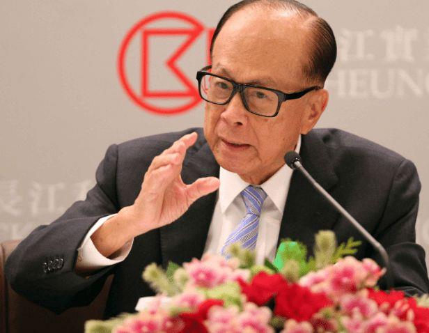 李嘉诚在北京第一个住宅计划「御翠园」，五一档期再度降价抛售，相当于打七折，引发市场关注。(取材自财联社)