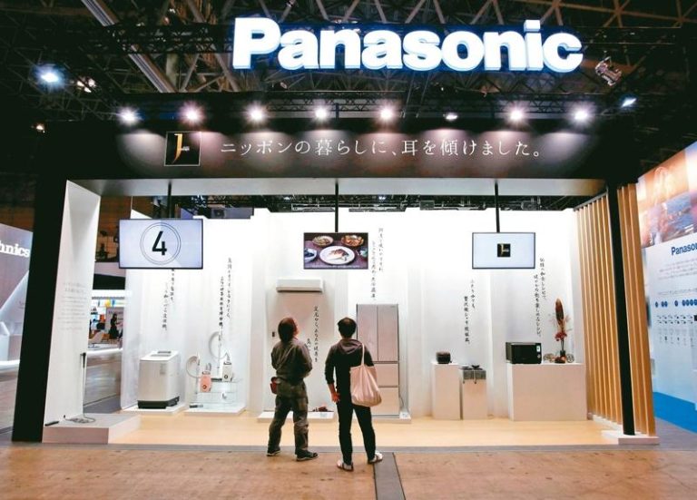 日本Panasonic控股公司9日宣布裁减1万名员工，相当逾4%人力。（路透）