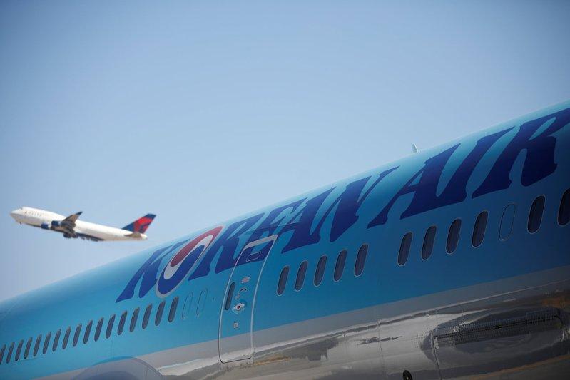大韩航空(Korean Air)与达美航空将合资入股加拿大西捷航空(WestJet),扩展北美市场。(路透)