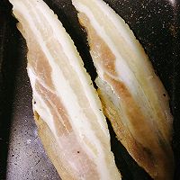 芝士鸡排汉堡的做法图解2