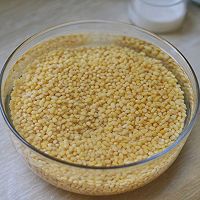 #鹰唛新食尚#不用炒的粽子绿豆糕的做法图解3