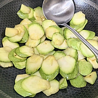 角瓜炒鸡蛋的做法图解12