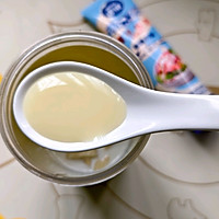 #鹰唛新食尚#炼乳香蕉牛奶的做法图解4