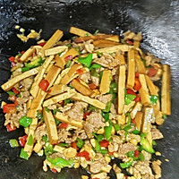 香干炒肉丝的做法图解7