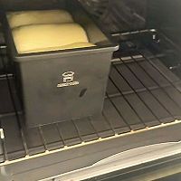 鲜奶吐司的做法图解8
