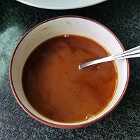 潮汕传统名菜-金不换炒薄壳的做法图解3
