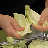 蒜香煎猪排:一场味蕾的狂欢盛宴的做法图解2