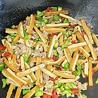 香干炒肉丝的做法图解6