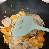 橙子炒鸡的做法图解5