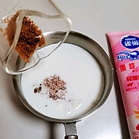#鹰唛新食尚#美容养颜的红豆牛奶羹的做法图解3