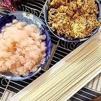 #纳福汇轻松喷出美味#蟹粉河虾仁拌面的做法图解1
