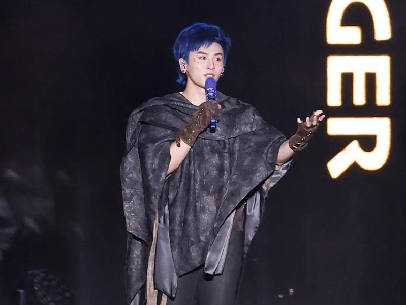 张哲瀚在香港举办「拾荒者」巡演。(图/张哲瀚提供)