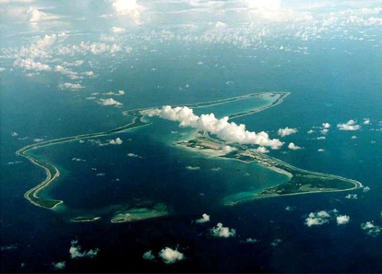 图为在印度洋查哥斯群岛（Chagos Archipelago）中最大的岛屿-狄耶戈加西亚岛（Diego Garcia）。路透