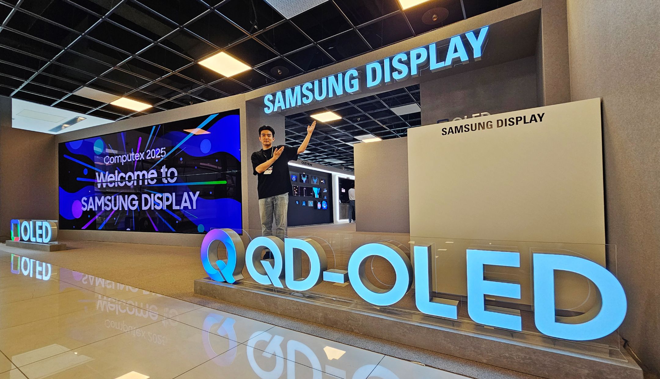 三星显示首展 UT One:第一款可变刷新率能低至 1Hz 的 IT OLED 面板