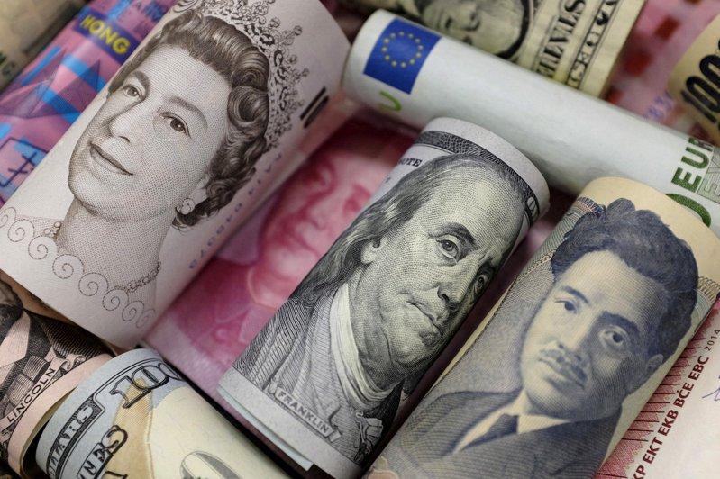 全球一连串较长天期的公债标售情况不慎理想。(路透)