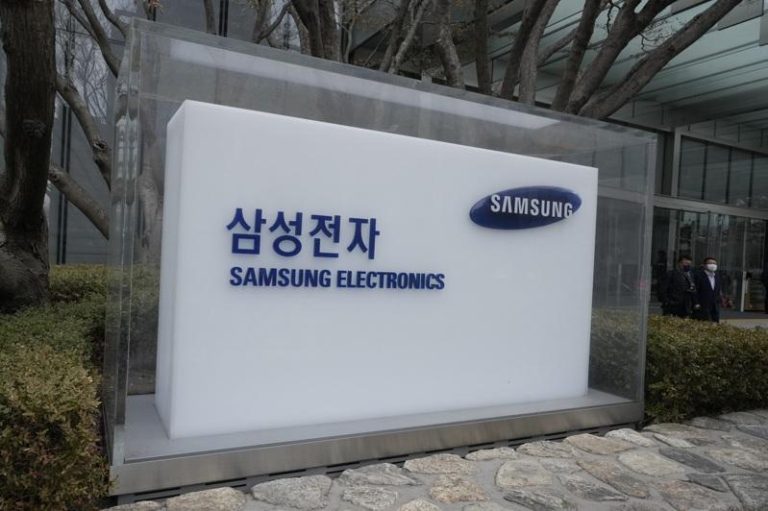 外媒报导，三星电子（见图）正与英飞凌、恩智浦合作，开发下一代车用半导体。（美联社）