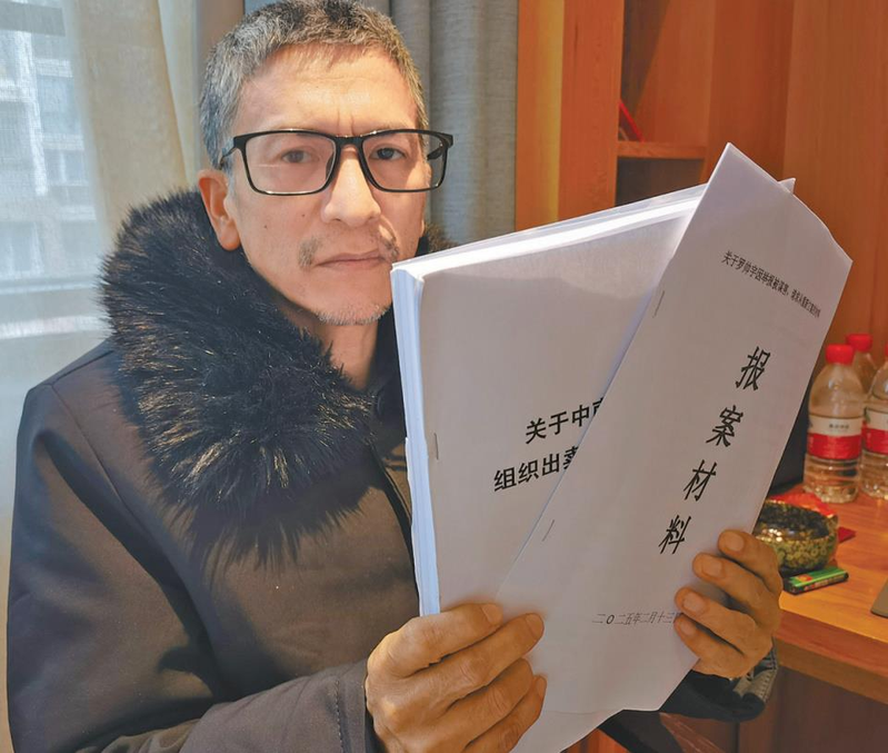 湖南湘雅二医院实习医生罗帅宇，去年离奇坠楼身亡。(视频截屏)