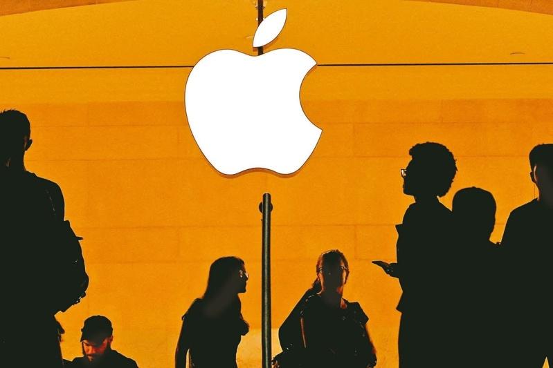 此前有消息指出,苹果AI将在iOS 18.6系统中,首次在中国激活部分功能,背后将由阿里巴巴和百度提供技术支持。(路透)