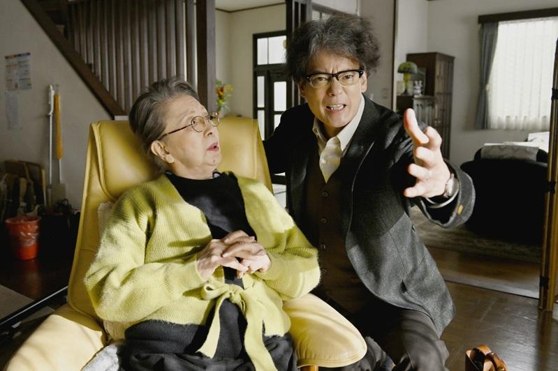 唐泽寿明(右)坦言没自信活到90岁!却被大前辈爆料已届耄耋之年。图/车库娱乐提供