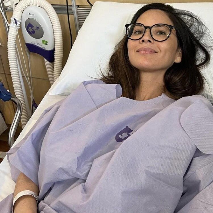拥有越南和华人血统的44岁女星奥莉薇亚穆恩(Olivia Munn)，去年被诊断出罹患乳癌。(美联社数据照片)