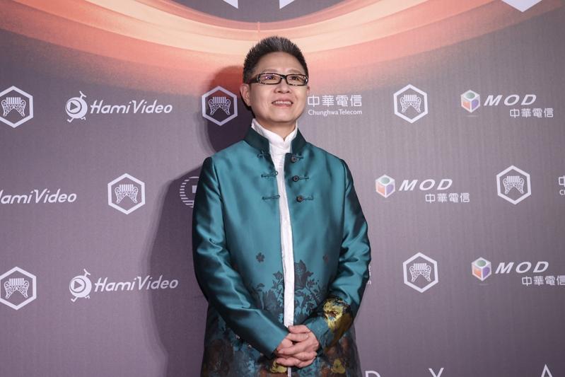 最佳华语男女歌手由吕士轩（右）及魏如萱获得。记者曾原信／摄影