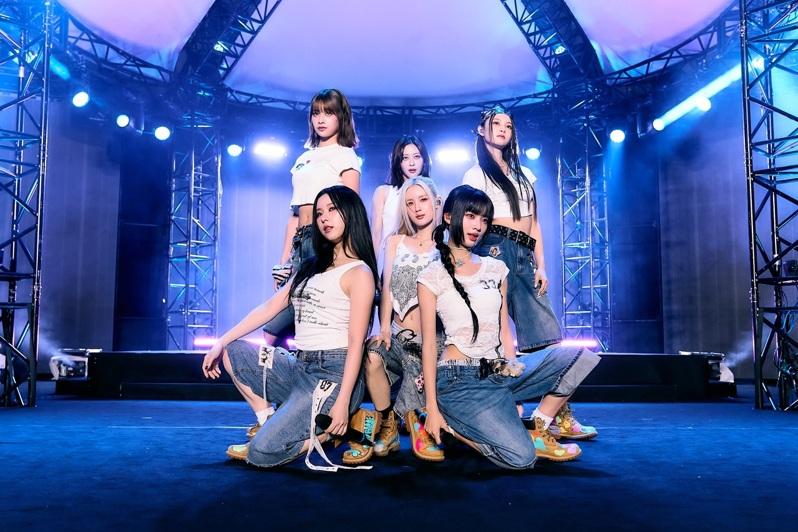 「GENBLUE幻蓝小熊」采甄(左起)、许媛媛、NICO、AYEON、XXIN、毓将迎来成军周年。图／天空娱乐提供