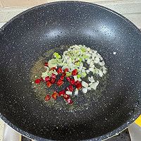 #菜油就选外婆乡,新鲜开榨抢先尝#笋尖炒肉的做法图解7