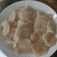 #夏日鲜味轻享健康#蒜蓉粉丝蒸巴沙鱼的做法图解7