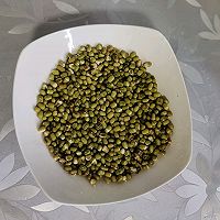 发绿豆芽的做法图解2