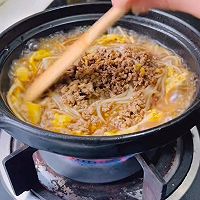#菜油就选外婆乡,新鲜开榨抢先尝#砂锅肉沫粉条很下饭的做法图解6