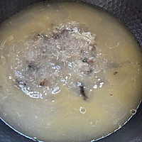 #夏日鲜味轻享健康#无刺鲫鱼豆腐汤的做法图解3