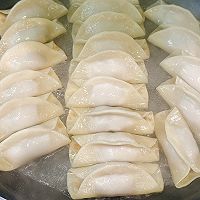 鲜肉锅贴|复刻四海游龙招牌的做法图解6