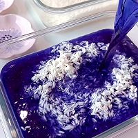 泰国芒果椰汁糯米饭的做法图解1