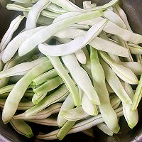#纳福汇轻松喷出美味#蚬子炖芸豆粉条香菇粉条的做法图解6