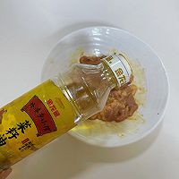 #菜油就选外婆乡,新鲜开榨抢先尝#笋尖炒肉的做法图解3