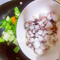 藤椒味八爪鱼丁炒上海青!的做法图解9