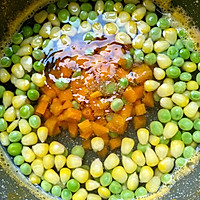 #夏日鲜味轻享健康#三色蔬菜炒牛肉的做法图解3