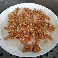 #夏日鲜味轻享健康#蒜蓉粉丝蒸巴沙鱼的做法图解8