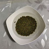 发绿豆芽的做法图解1