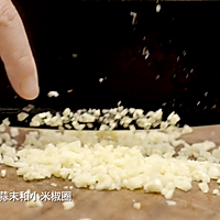 秋葵虾仁 祝广大学子一举夺魁!的做法图解4