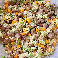 #夏日鲜味轻享健康#牛排炒饭的做法图解7