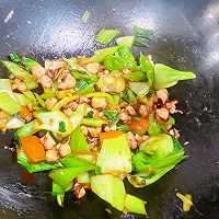 藤椒味八爪鱼丁炒上海青!的做法图解14