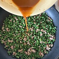 #菜油就选外婆乡，新鲜开榨抢先尝#豇豆角炒肉末的做法图解6