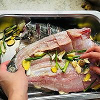 家庭版烤鱼的做法图解1