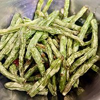 茄子土豆烧豆角的做法图解8