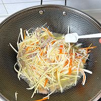 #菜油就选外婆乡,新鲜开榨抢先尝#茭白炒肉丝的做法图解8