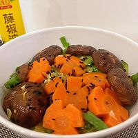 #豪吉藤椒油真香来袭#夏日减脂餐!胡萝卜香菇炒南瓜的做法图解18