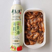 香浓鸡胸肉炒双孢菇配时蔬豌豆饭#豪吉藤椒油真香来袭#的做法图解4