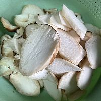 青椒炒杏鲍菇的做法图解1
