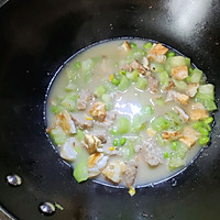 一碗好吃的丝瓜鸡蛋毛豆子汤的做法图解6